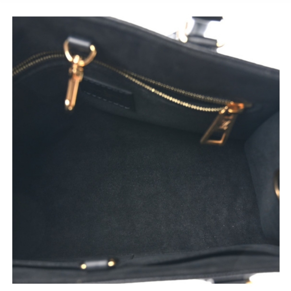 Louis Vuitton Onthego PM Empreinte Monogram Leather Tote - Picture 3 of 14